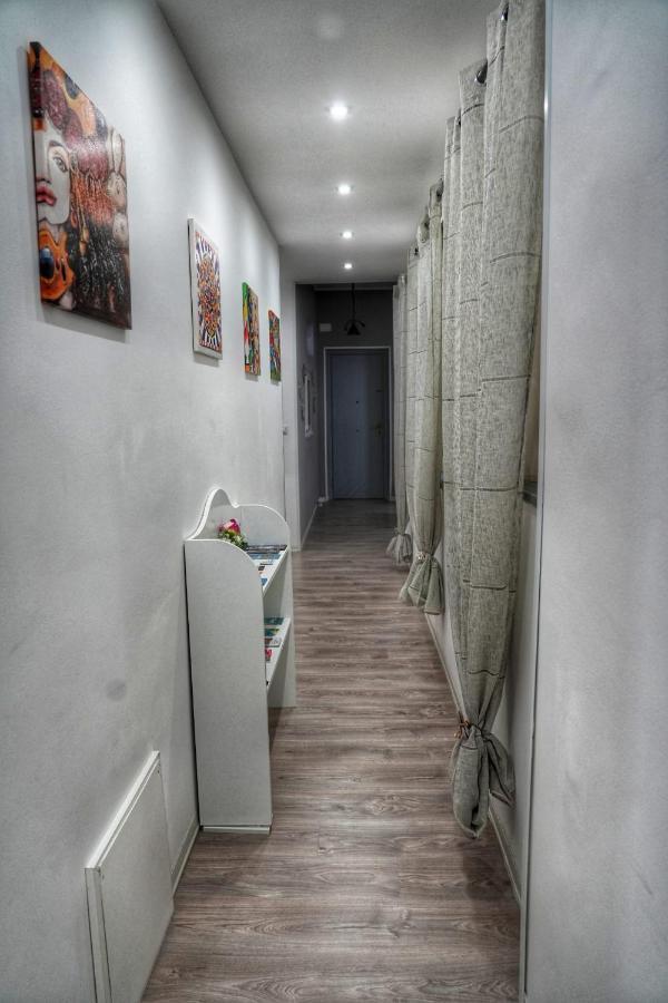 La Casa Del Moro - Al Politeama Bed & Breakfast Palermo Bagian luar foto